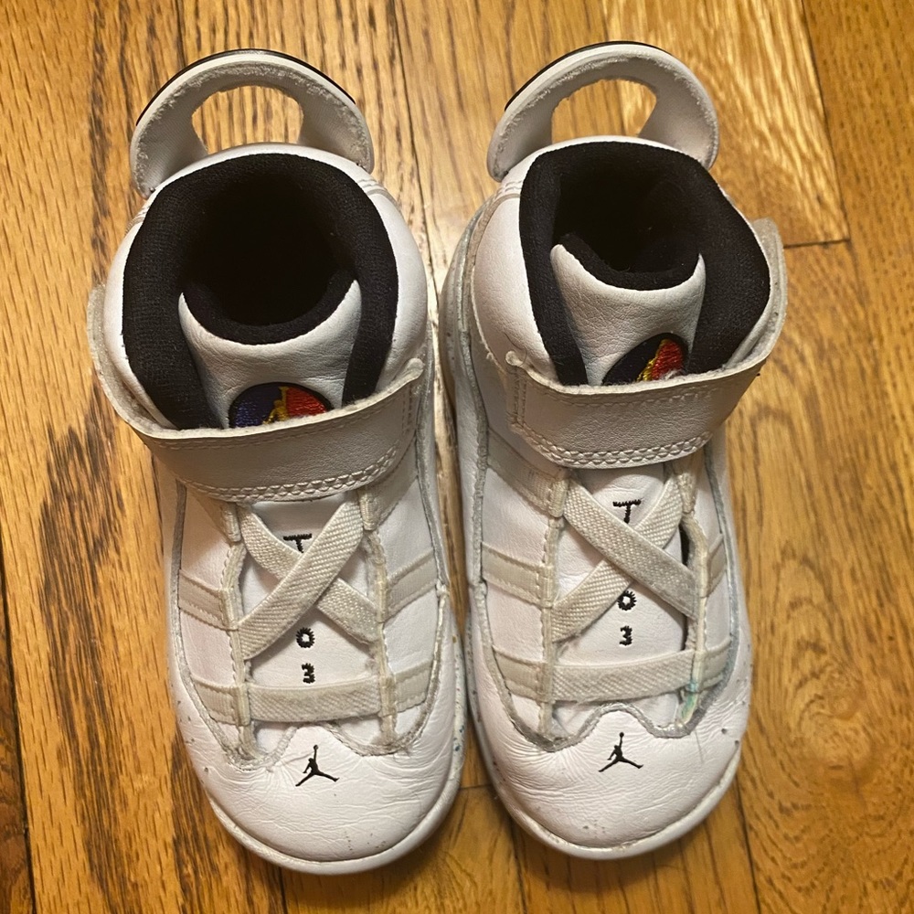 Toddler Jordan Sneakers (Toddler: 7)